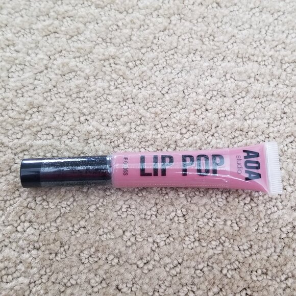 **FREE WITH PURCHASE** AOA Studio Lip Pop Lip Gloss Starlet - Picture 1 of 2